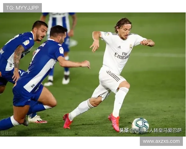 巴萨关注格伊转会动态面临利物浦皇马强劲竞争